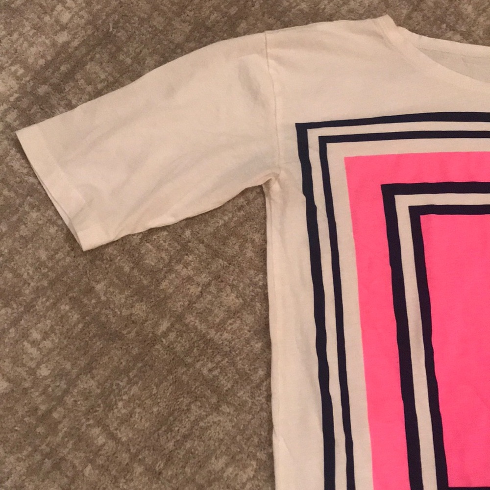 JCrew short sleeved geometric print tee.